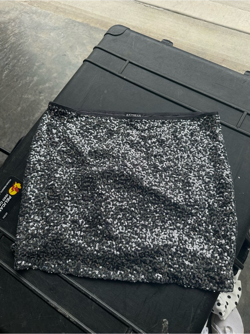Express Sequin pencil skirt